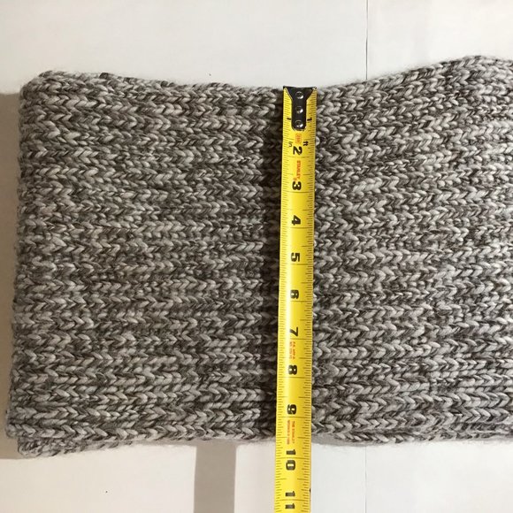 Coach Handmade Wool Scarf - Picture 5 of 6